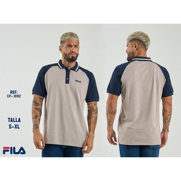 varwwwhtmlwww.agorashop.comwp-contentuploads202511AG00027764-01-FILA-Polo-Gris.jpg