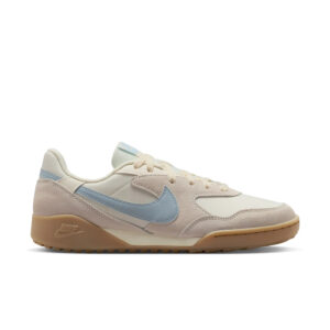varwwwhtmlwww.agorashop.comwp-contentuploads202601AG00029442-01-NIKE-Tenis-Beige.jpg