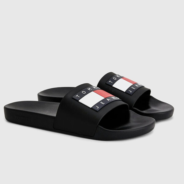 varwwwhtmlwww.agorashop.comwp-contentuploads202604AG00031568-01-TOMMY_HILFIGER-Sandalia-Negro.jpg