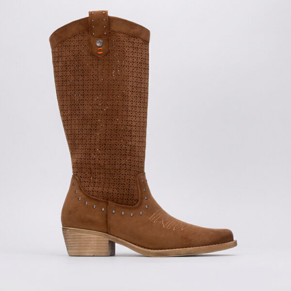 varwwwhtmlwww.agorashop.comwp-contentuploads202606AG00027973-01-REFRESH-Botas_y_Botines-Beige.jpg